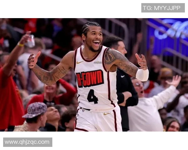 火箭队与勇士队激战正酣3月9日精彩对决引发球迷热议